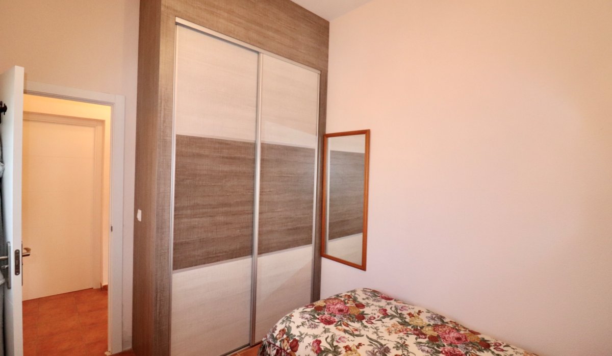 Resale - Villa - Catral