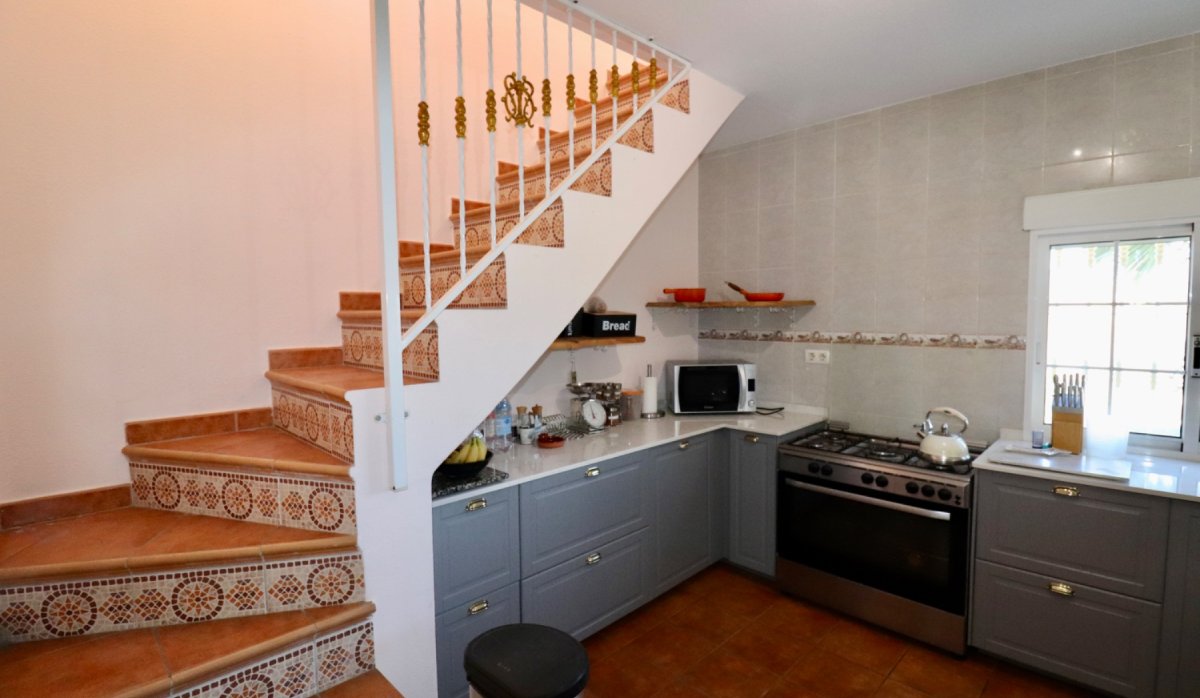 Resale - Villa - Catral