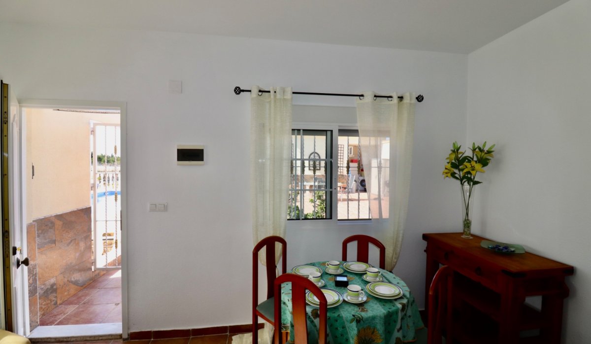 Resale - Villa - Catral