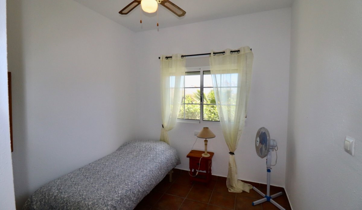 Resale - Villa - Catral