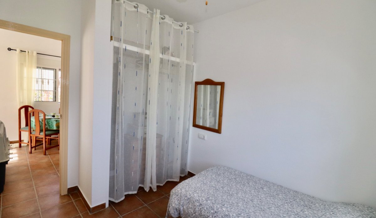 Resale - Villa - Catral