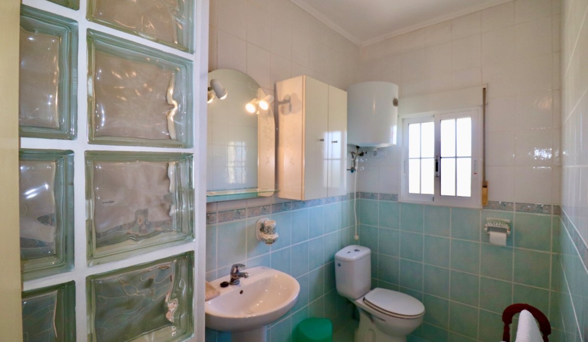 Resale - Villa - Catral