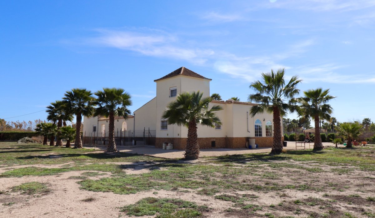 Resale - Villa - Catral