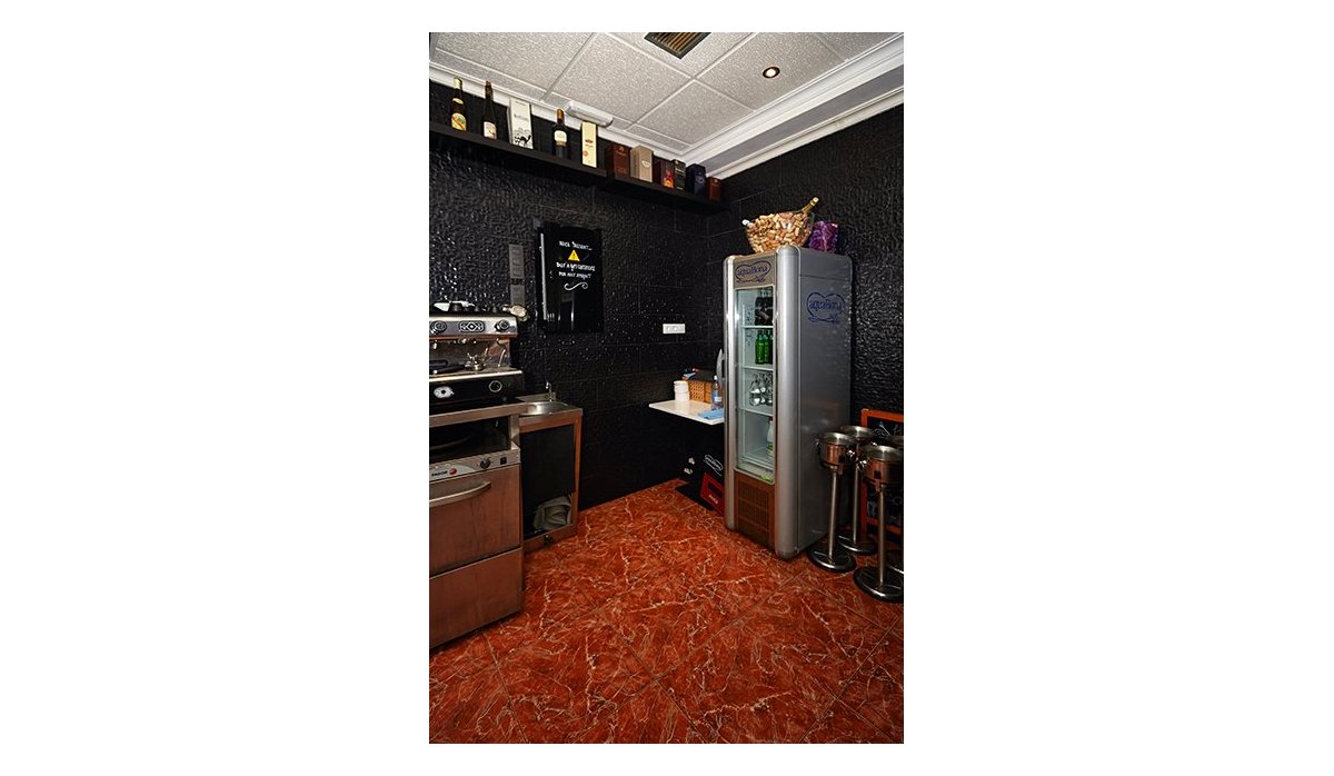 Resale - Commercial - Benijofar