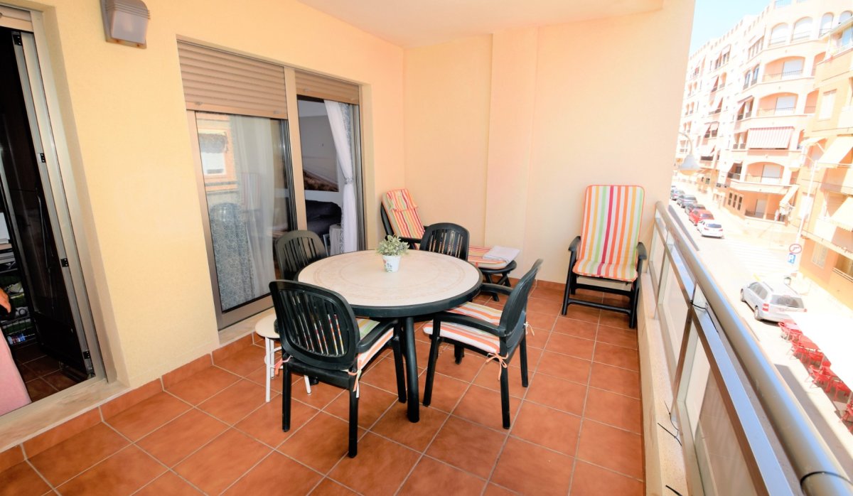 Reventa - Apartamento / piso - Guardamar del Segura
