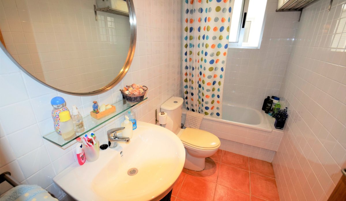 Reventa - Apartamento / piso - Guardamar del Segura