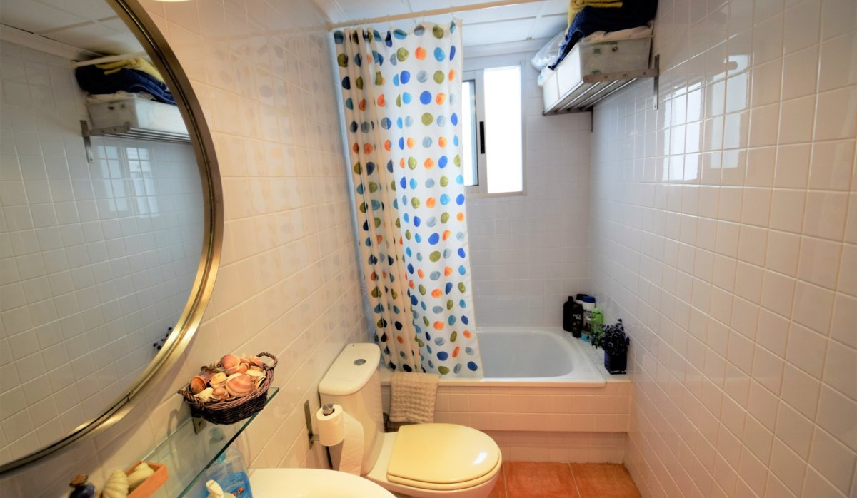 Reventa - Apartamento / piso - Guardamar del Segura