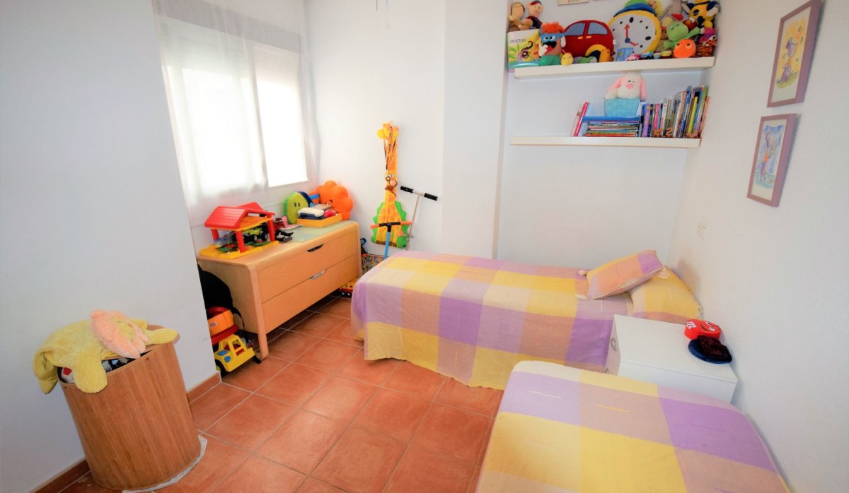 Reventa - Apartamento / piso - Guardamar del Segura