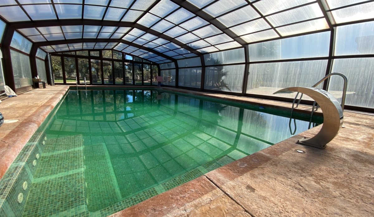 Resale - Villa - Sax
