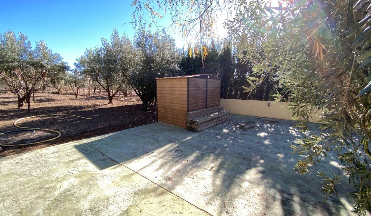 Resale - Villa - Sax