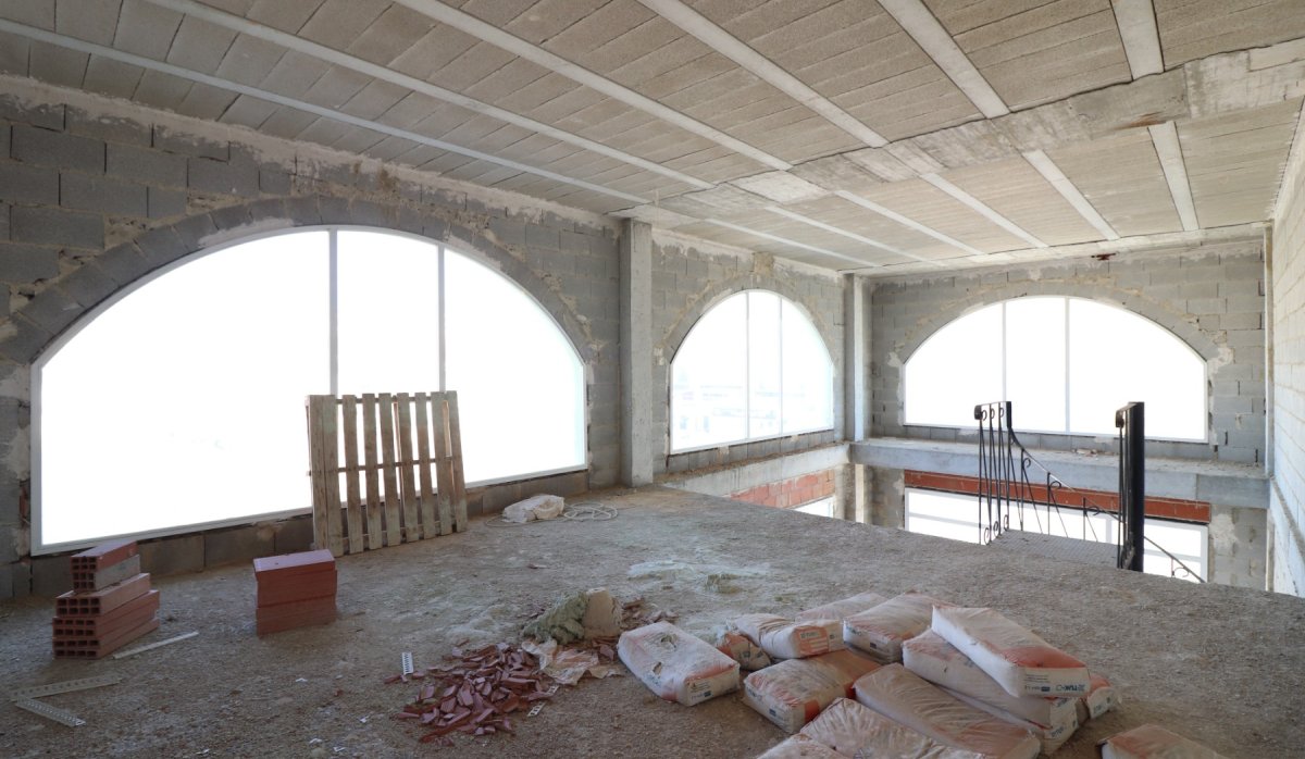 Resale - Commercial - Benimar - Benimar II