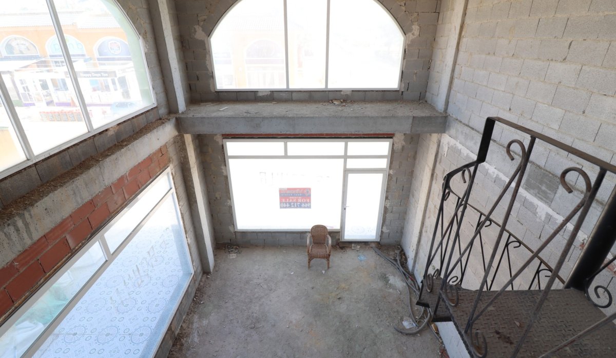 Resale - Commercial - Benimar - Benimar II