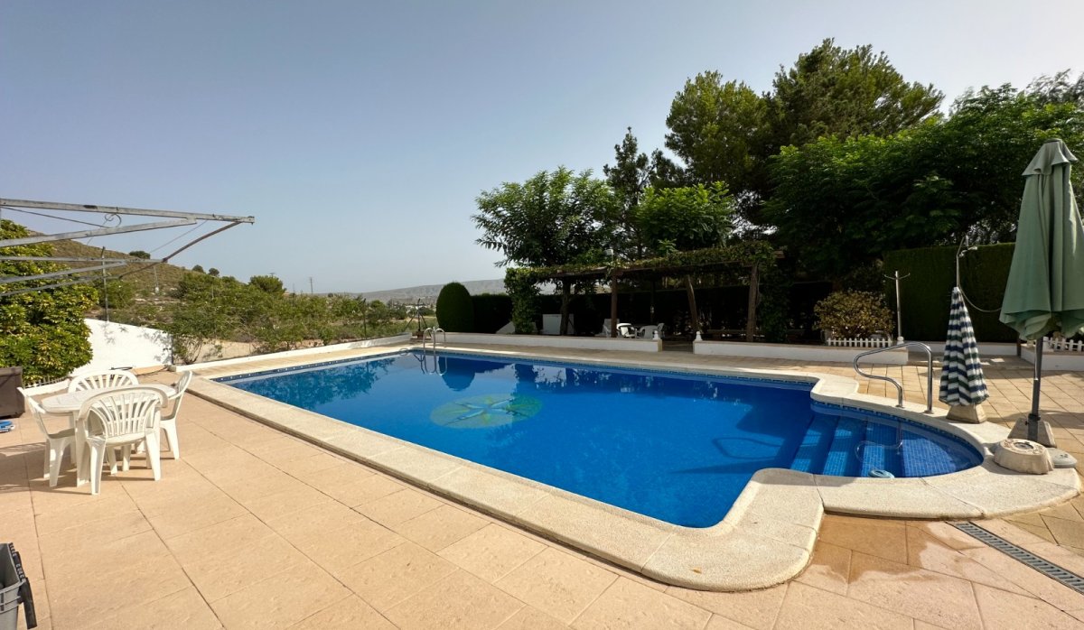 Revente - Villa - Abaran