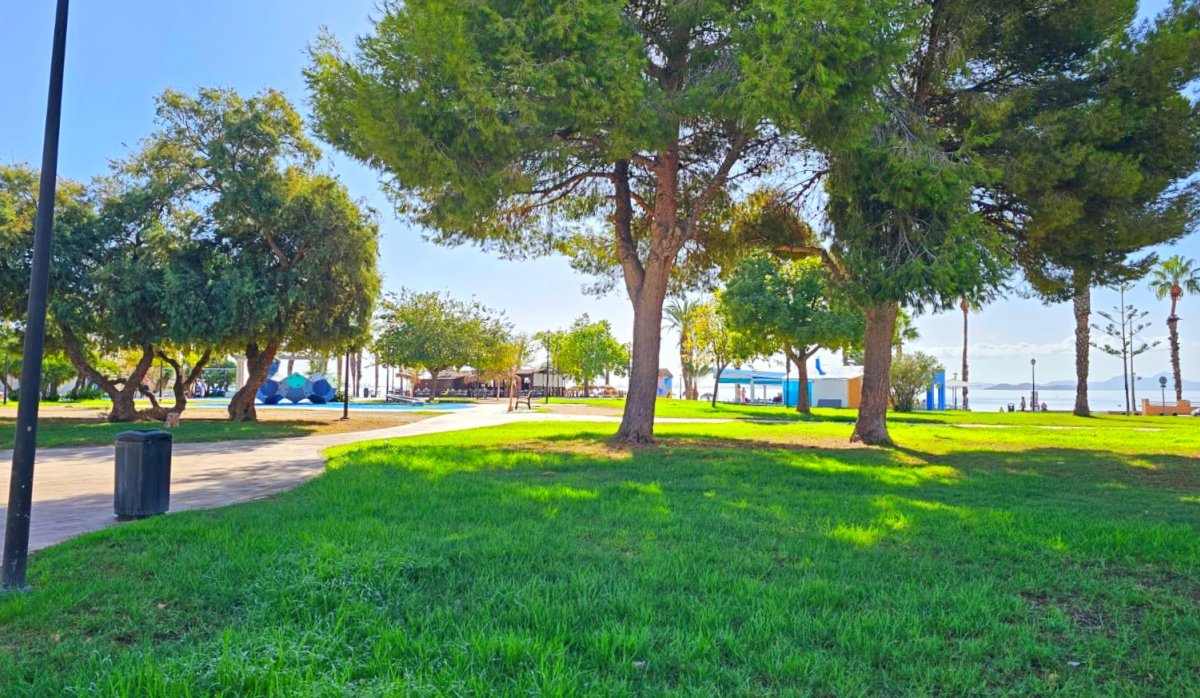 Reventa - Villa - Los Alcazares