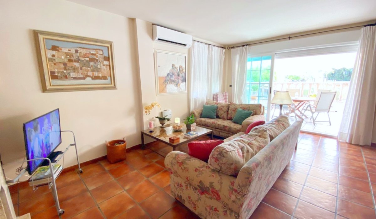 Reventa - Villa - Los Alcazares