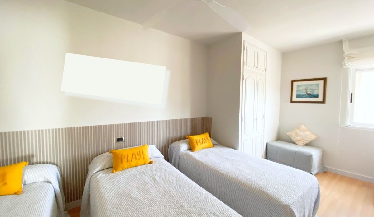 Reventa - Villa - Los Alcazares