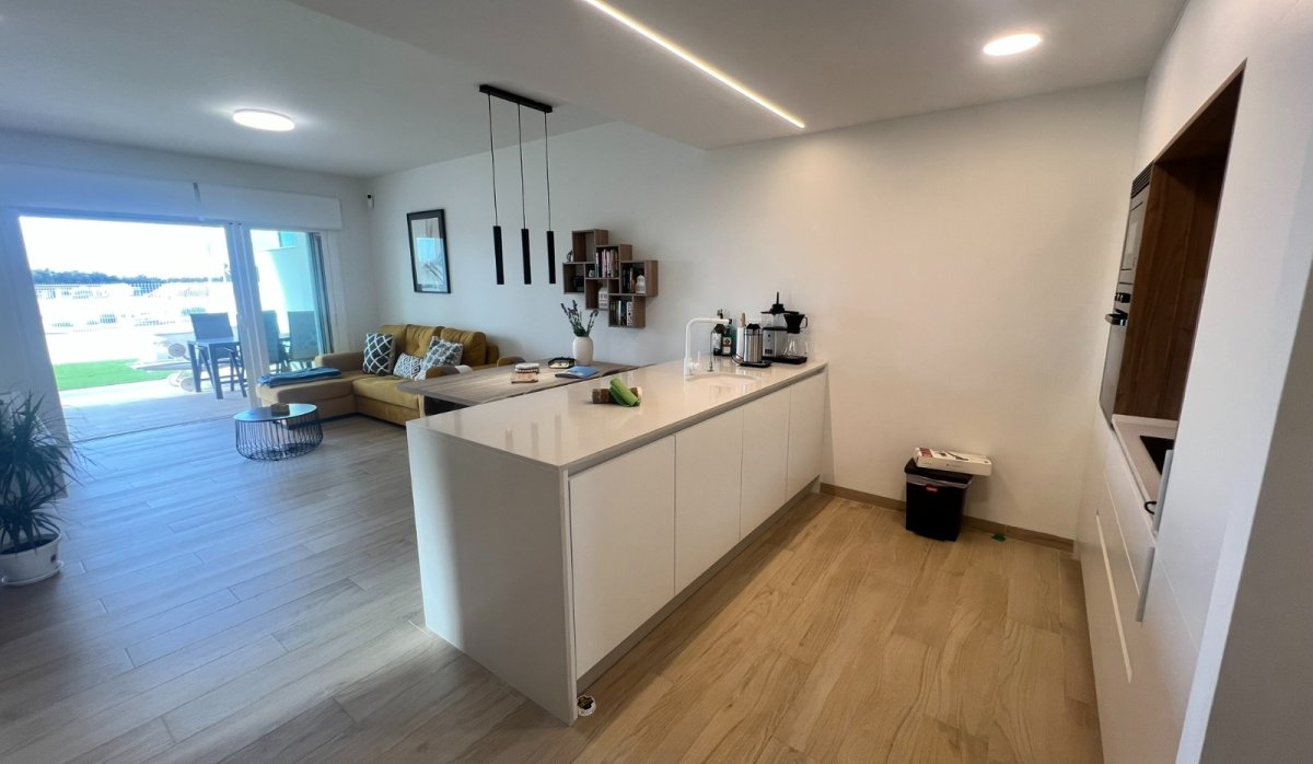 Reventa - Apartamento / piso - Guardamar del Segura