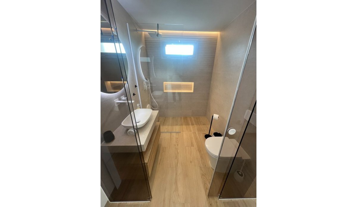 Reventa - Apartamento / piso - Guardamar del Segura