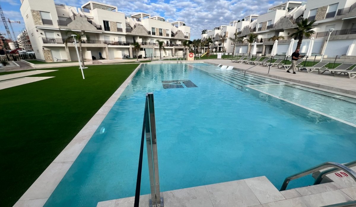 Reventa - Apartamento / piso - Guardamar del Segura