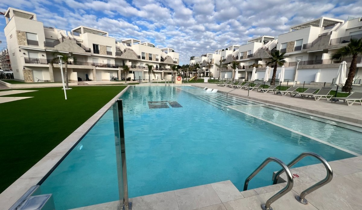 Reventa - Apartamento / piso - Guardamar del Segura