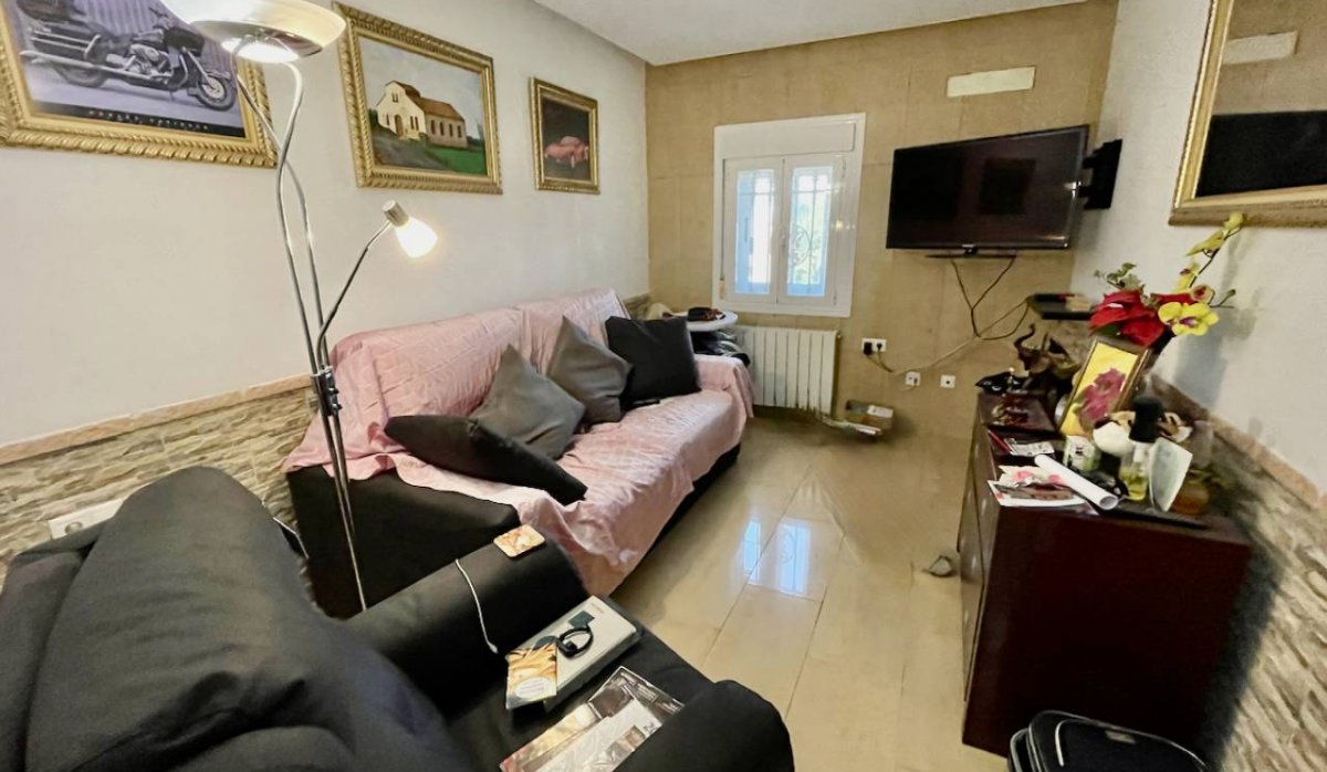 Resale - Villa - Guardamar del Segura