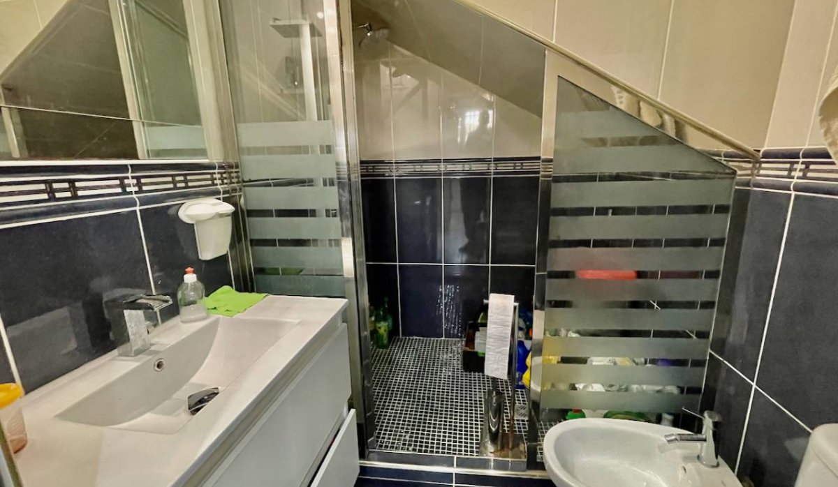 Resale - Villa - Guardamar del Segura