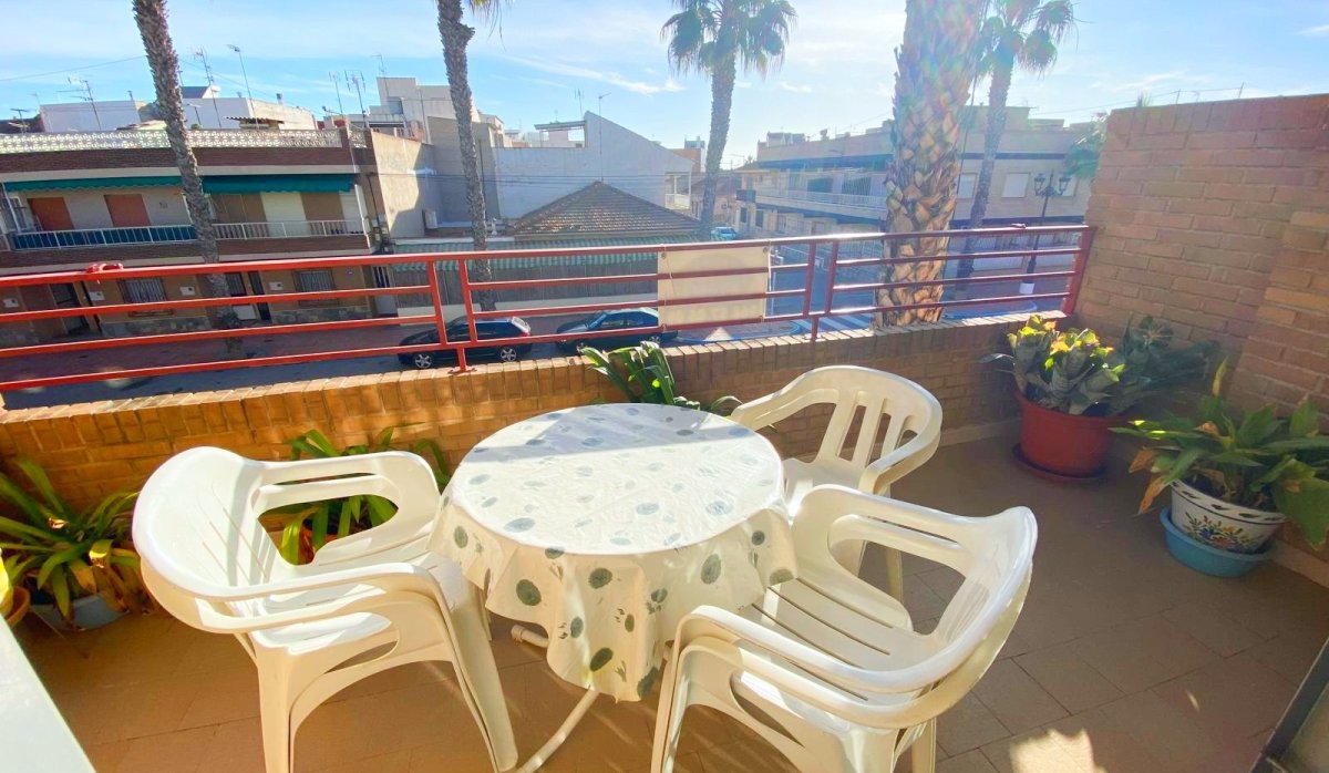 Reventa - Apartamento / piso - Los Alcazares