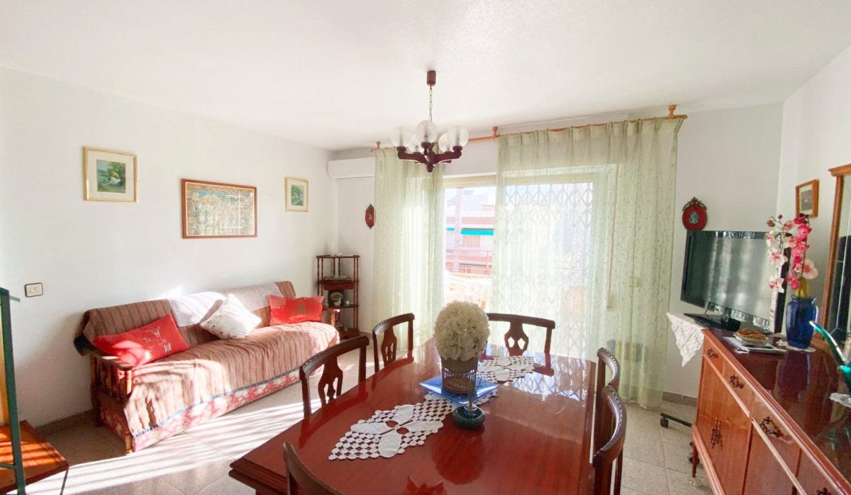 Reventa - Apartamento / piso - Los Alcazares