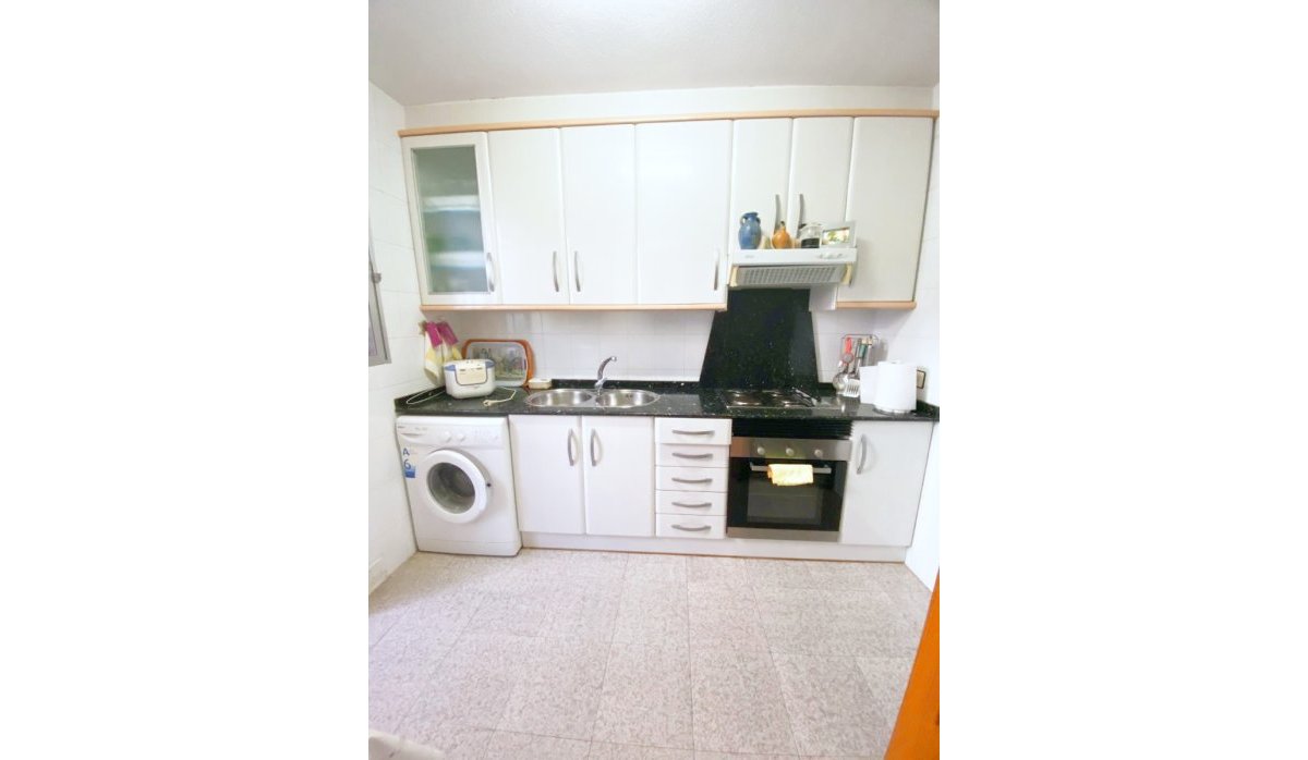 Reventa - Apartamento / piso - Los Alcazares