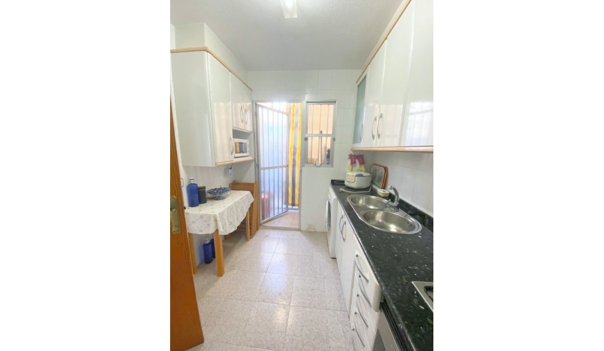Reventa - Apartamento / piso - Los Alcazares