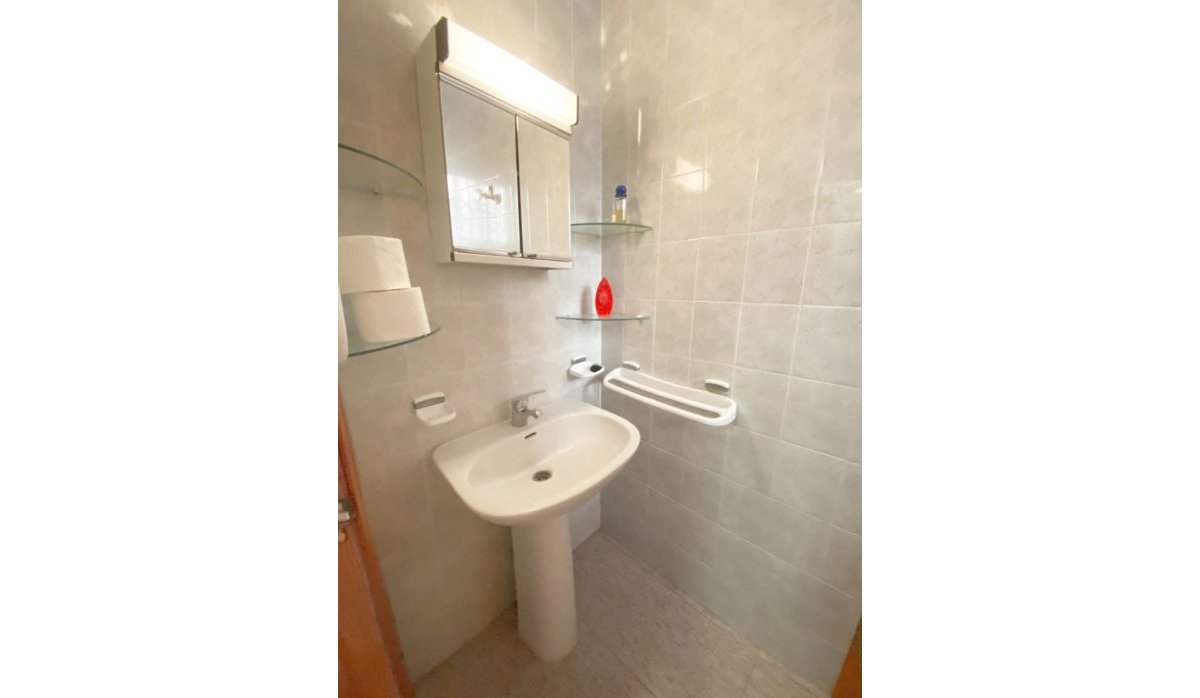 Reventa - Apartamento / piso - Los Alcazares