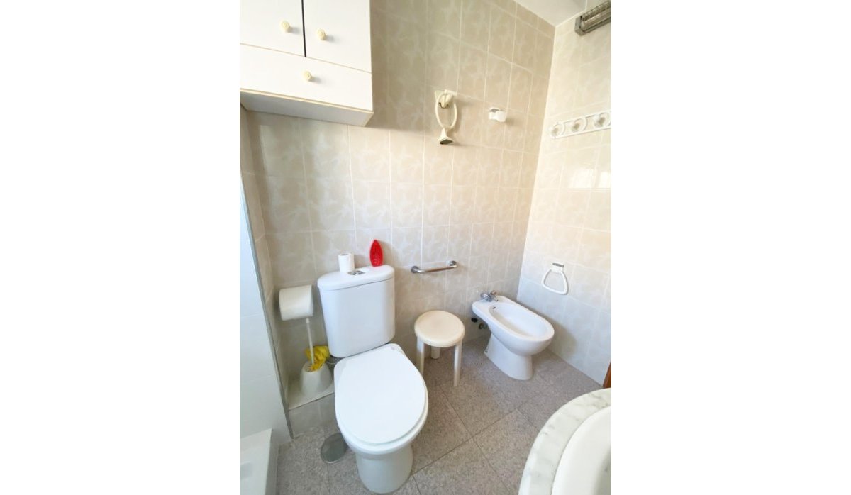 Reventa - Apartamento / piso - Los Alcazares