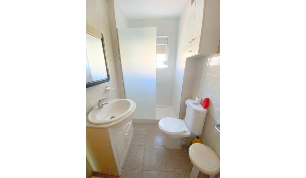 Reventa - Apartamento / piso - Los Alcazares