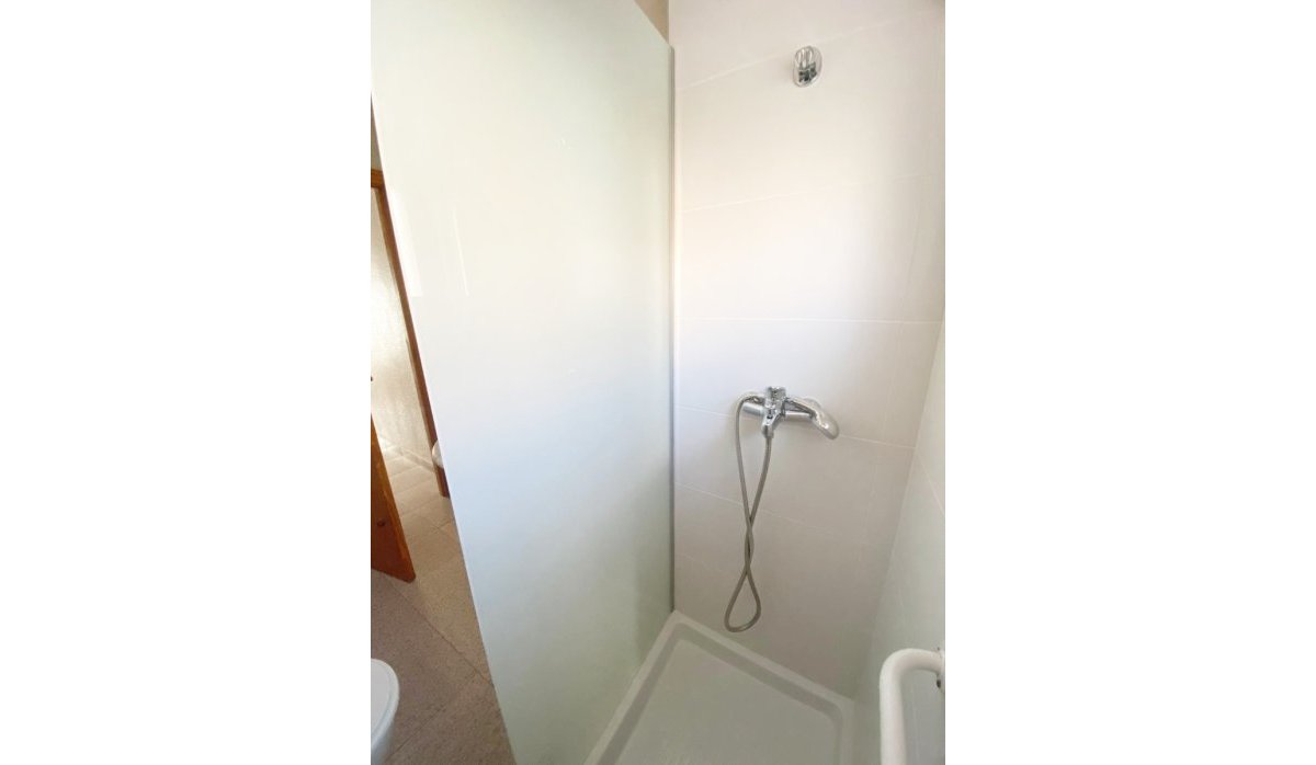 Reventa - Apartamento / piso - Los Alcazares