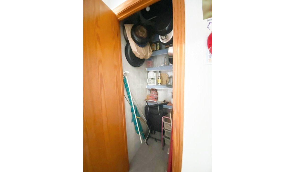 Reventa - Apartamento / piso - Los Alcazares