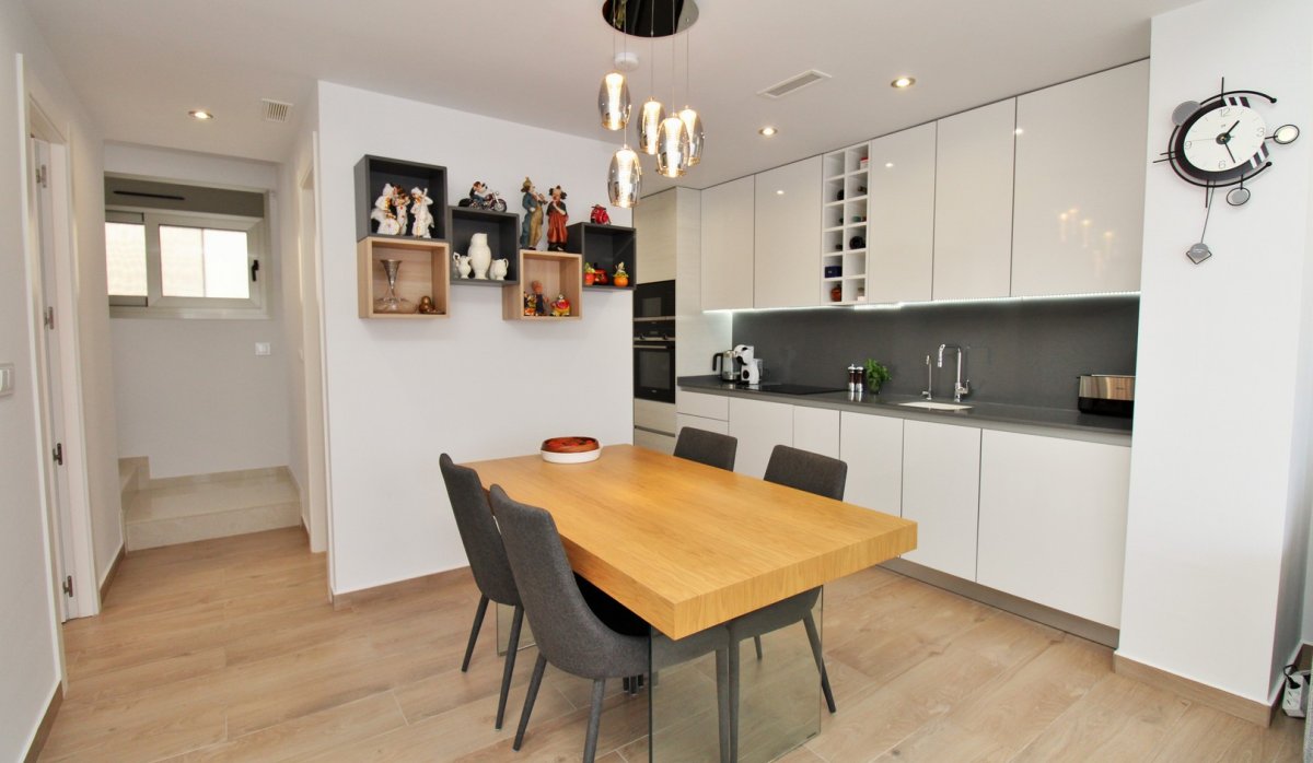 Revente - Villa - Villamartín