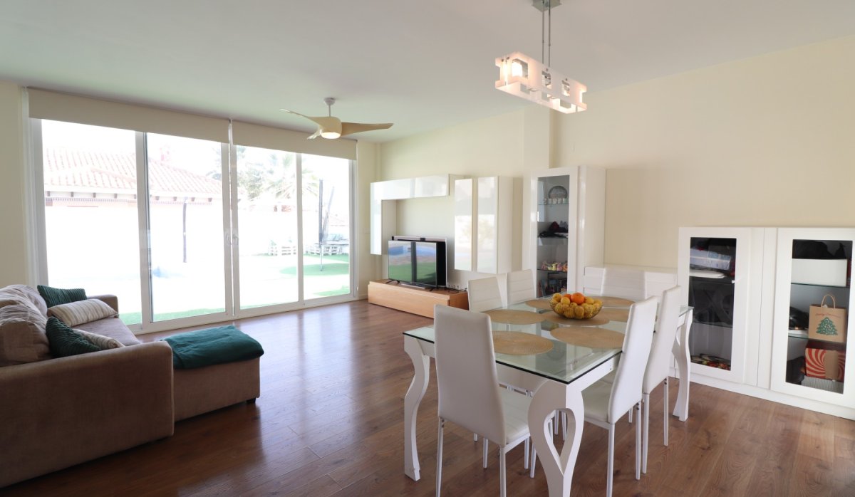Reventa - Villa - La Marina