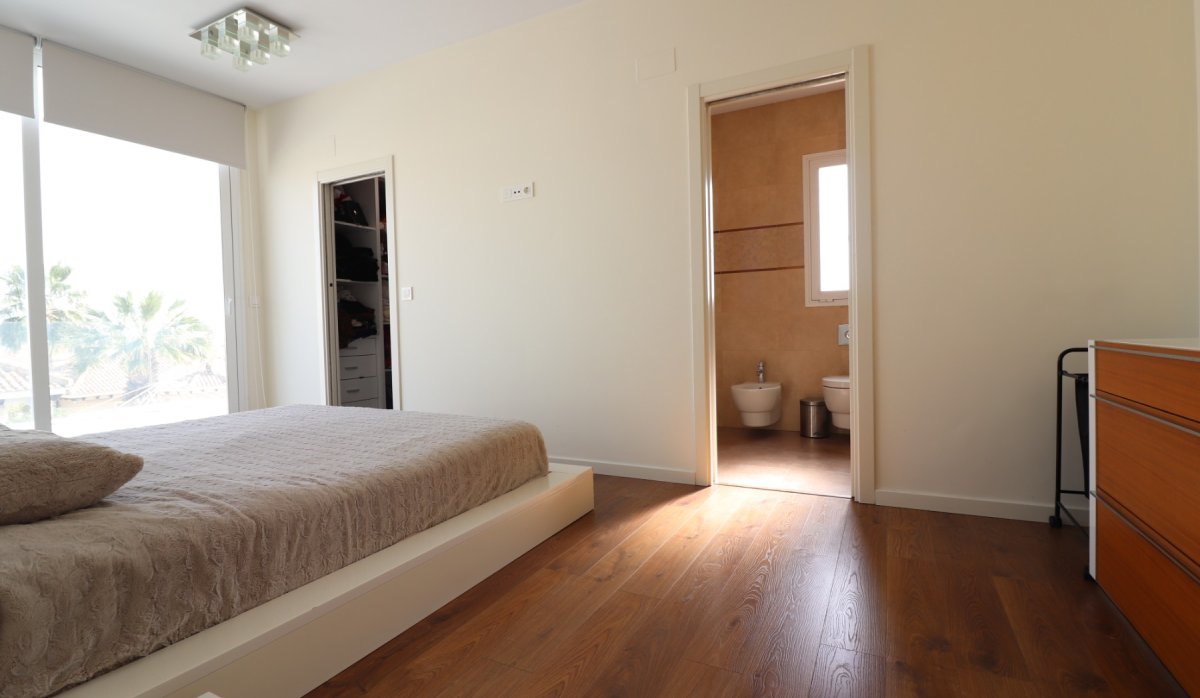 Reventa - Villa - La Marina