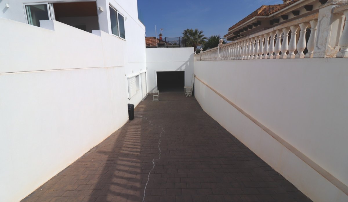 Reventa - Villa - La Marina