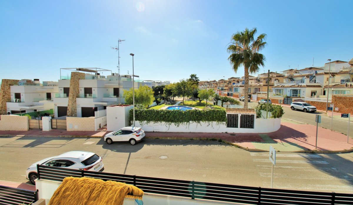 Revente - Villa - Villamartín