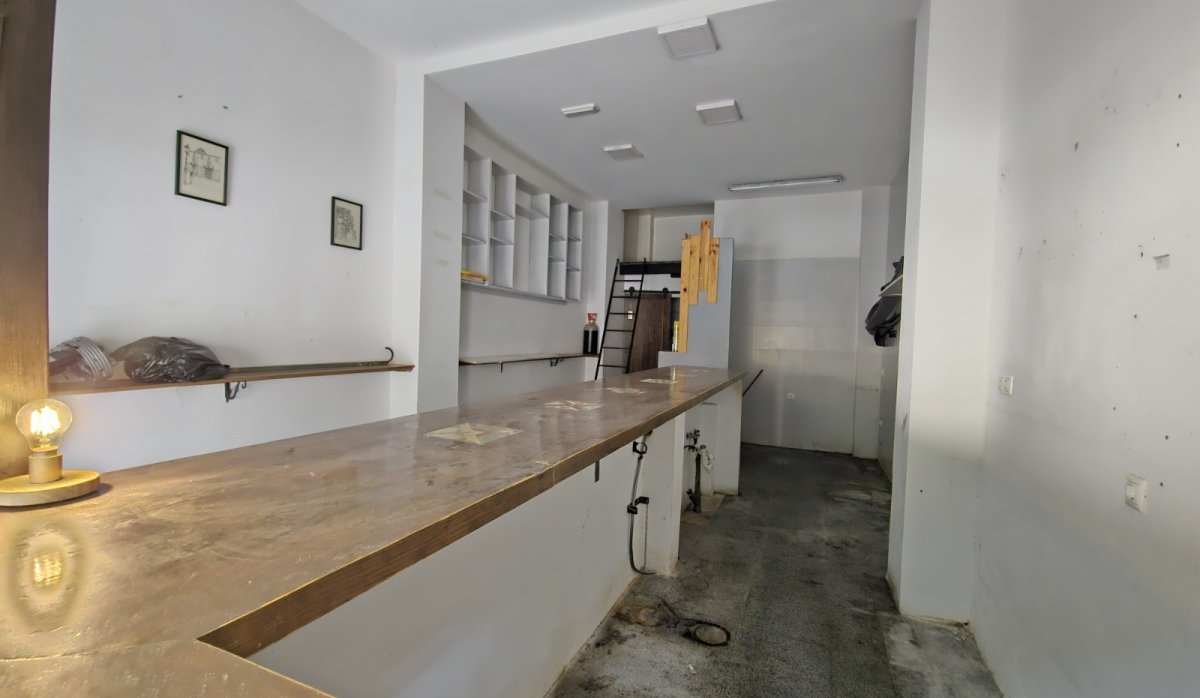 Reventa - Comercial - Orihuela
