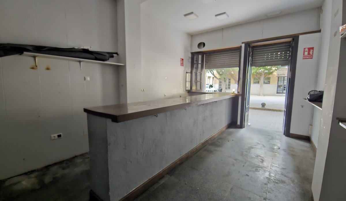 Reventa - Comercial - Orihuela