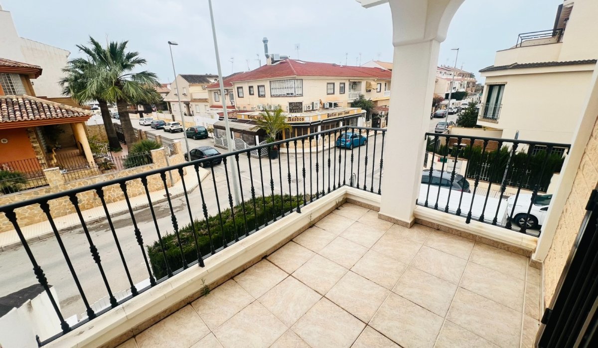 Reventa - Villa - Pilar de la Horadada