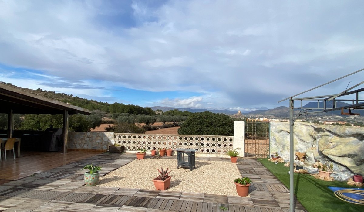 Resale - Villa - Sax