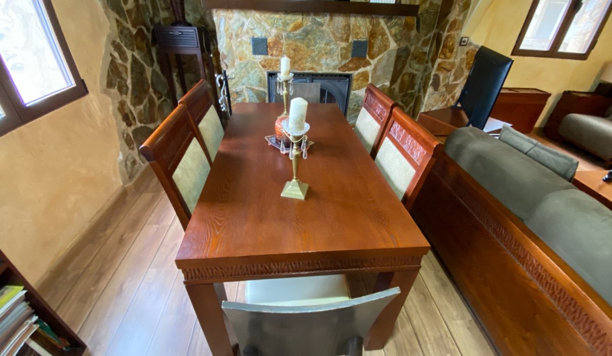 Resale - Villa - Sax