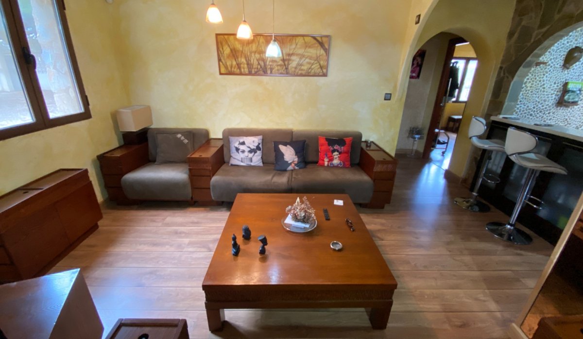 Resale - Villa - Sax