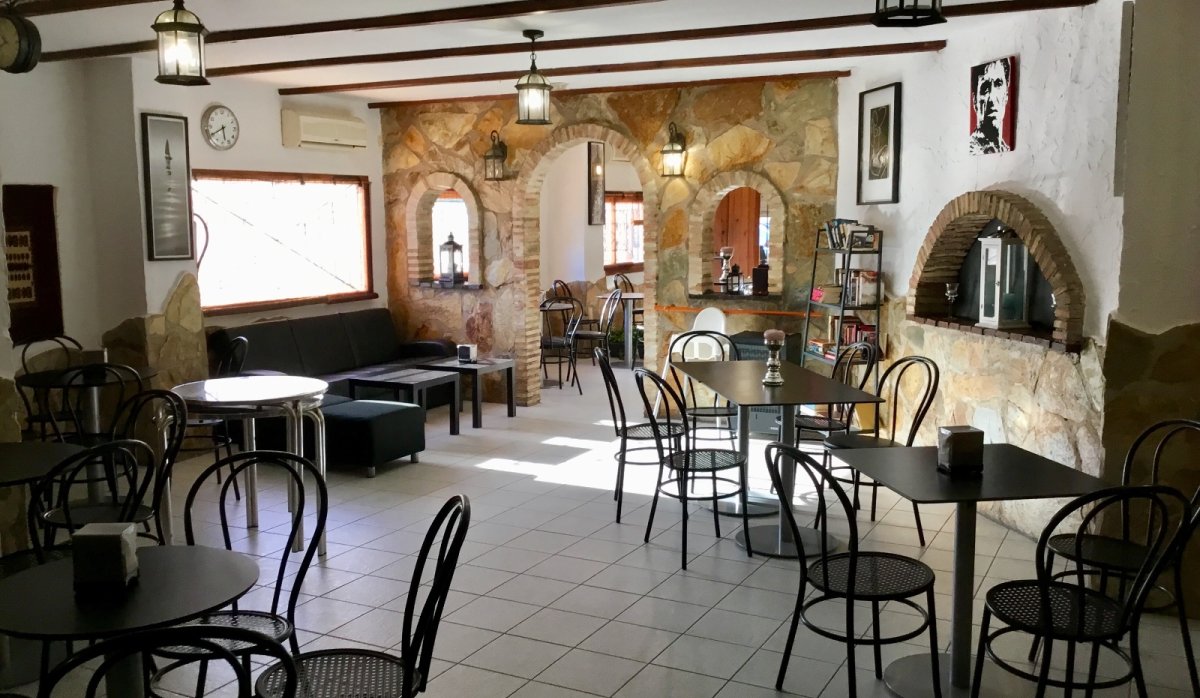 Resale - Commercial - Torrevieja