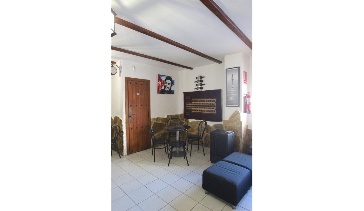 Resale - Commercial - Torrevieja