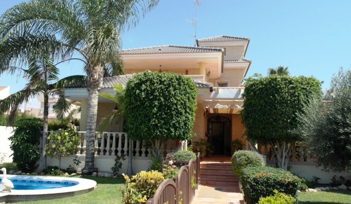 Revente - Villa - Torrevieja - Aguas Nuevas