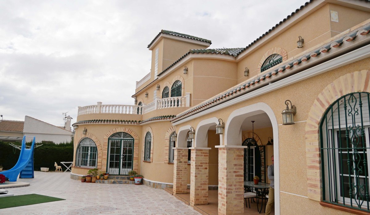 Revente - Villa - Torrevieja - El Chaparral